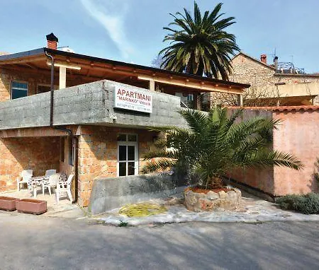 Quiet Hvar Apartment *